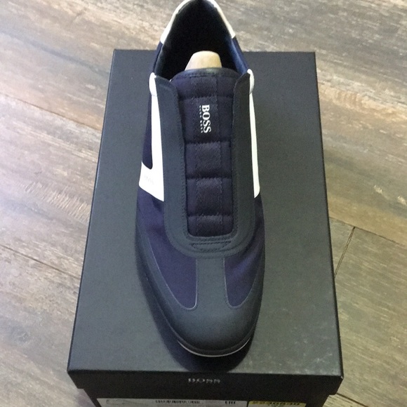 Mens Hugo Boss slip on shoes - Picture 4 of 9